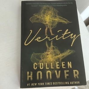 Verity by Colleen Hoover